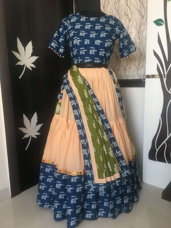 orange leheriya print lehenga