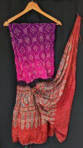 pure gajj ajrakh bandhej dupatta