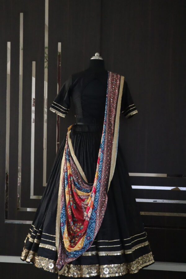 Black lehenga